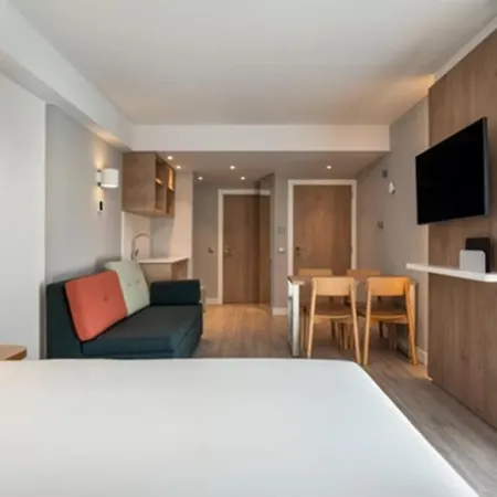 Express & By Ihg Portimão