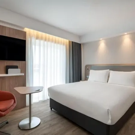Express & By Ihg 3* 포티마오